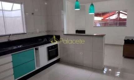 Casa à venda 2 Quartos, 1 Suite, 2 Vagas, Residencial Colinas, Taubaté - SP