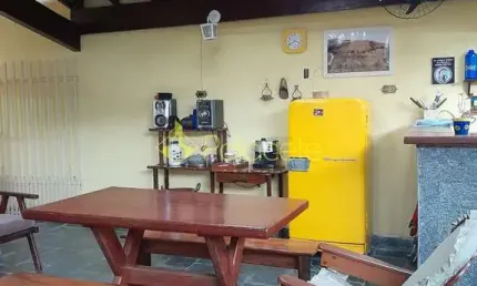 Casa à venda 3 quartos, 1 suite, 2 vagas, 195m², mombaça, pindamonhangaba - sp