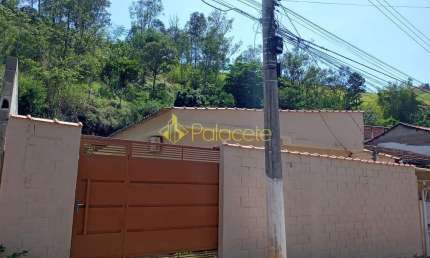 Casa à venda 3 Quartos, 6 Vagas, Santa Rita, Aparecida - SP