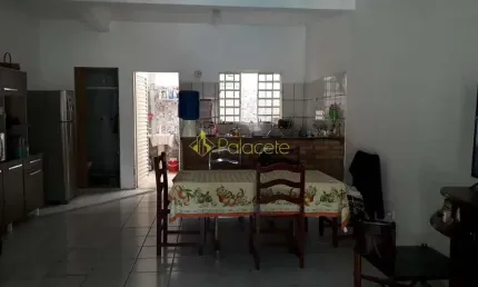 Casa à venda 3 Quartos, 1 Vaga, 125M², Massaguaçu, Caraguatatuba - SP