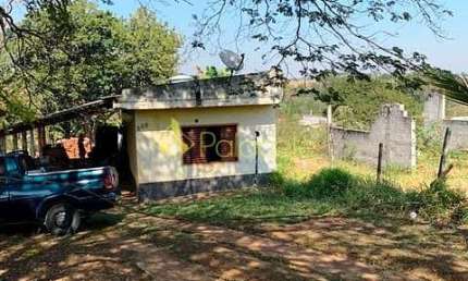 Casa à venda 1 Quarto, 3 Vagas, 500M², Parque Shangrilá, Pindamonhangaba - SP