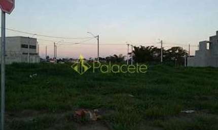 Terreno à venda na Vila Areao, Taubaté 