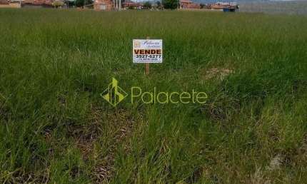 Terreno à venda 250M², Residencial e Comercial Portal dos Eucaliptos, Pindamonhangaba - SP