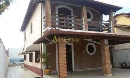 Casa à venda 3 Quartos, 1 Suite, 6 Vagas, 300M², Parque São Domingos, Pindamonhangaba - SP