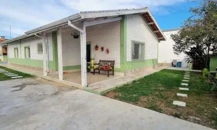 Casa à venda 5 Quartos, 3 Suites, 5 Vagas, 600M², Bela Vista, Pindamonhangaba - SP