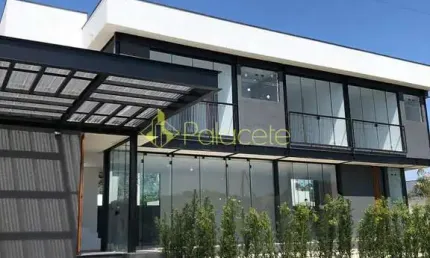 Casa à venda 3 Quartos, 3 Suites, 2 Vagas, 348M², Parque Vera Cruz, Tremembé - SP
