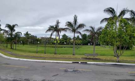 Casa à venda 2 Quartos, 1 Suite, 4 Vagas, 260M², Residencial Novo Horizonte, Taubaté - SP | Residen