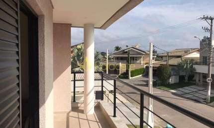 Casa à venda 3 Quartos, 3 Suites, 4 Vagas, 267M², Centro, Tremembé - SP