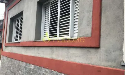 Casa à venda 4 Quartos, 3 Suites, 5 Vagas, 550M², Centro, Pindamonhangaba - SP