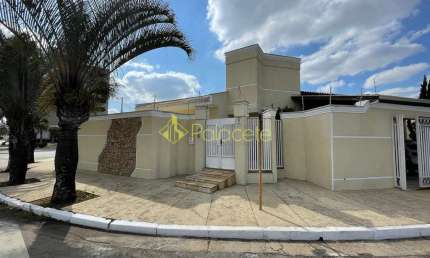 Casa à venda 3 Quartos, 1 Suite, 2 Vagas, 400M², Bel Recanto, Taubaté - SP
