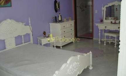 Casa à venda 3 Quartos, 4 Vagas, 325M², Moreira César, Pindamonhangaba - SP