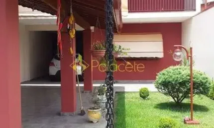 Casa à venda 7 Quartos, 3 Suites, 392M², São Benedito, Pindamonhangaba - SP