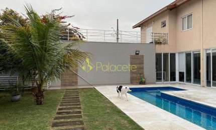 Casa à venda 3 Quartos, 3 Suites, 8 Vagas, 600M², Loteamento Residencial Campos do Conde II, Tremem