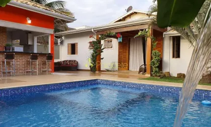 Casa à venda 3 Quartos, 2 Suites, 4 Vagas, 650M², Nossa Senhora do Perpétuo Socorro, Pindamonhangab