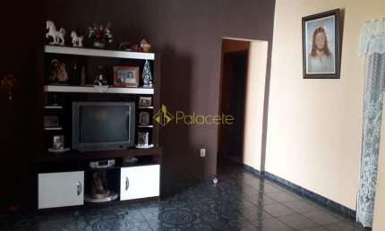 Casa à venda 3 Quartos, 1 Suite, 2 Vagas, 340.4M², Centro, Aparecida - SP