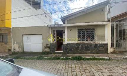 Casa à venda 3 Quartos, 1 Suite, 1 Vaga, 180.4M², Santa Rita, Aparecida - SP