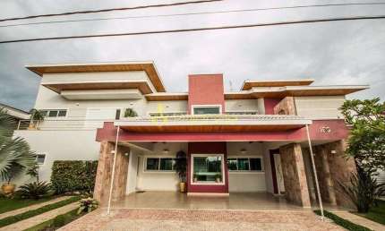 Casa à venda 4 Quartos, 4 Suites, 8 Vagas, 560M², Loteamento Residencial Campos do Conde II, Tremem