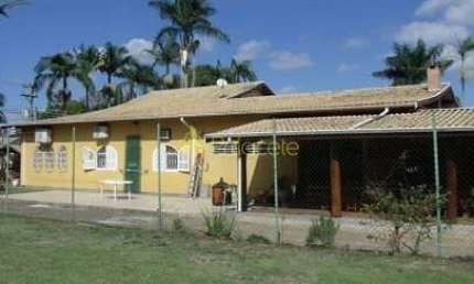 Casa à venda no Santana, Pindamonhangaba 