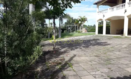 Chácara à venda 3 Quartos, 1 Suite, 6 Vagas, 3010M², Boa Vista, Caçapava - SP