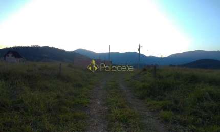 Chácara / sítio à venda no Piracuama, Pindamonhangaba 
