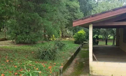 Chácara à venda 2 Quartos, 6 Vagas, 3300M², Goiabal, Pindamonhangaba - SP