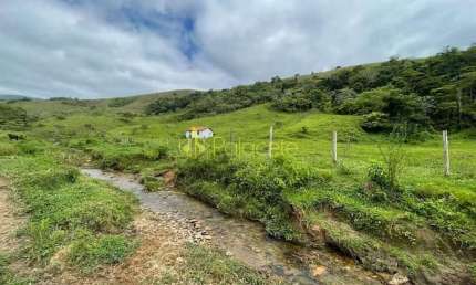 Chácara à venda 1984400M², Cruz Pequena, Pindamonhangaba - SP