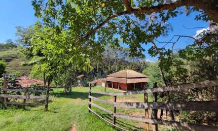 Chácara à venda 3 Quartos, 1 Suite, 181500M², Centro, Cunha - SP