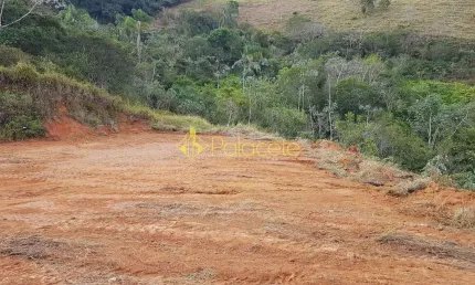 Chácara à venda 2 Quartos, 1 Suite, 40 Vagas, 24000M², Pinga, Pindamonhangaba - SP