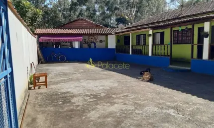 Chácara à venda 3 Quartos, 1 Suite, 3 Vagas, 500M², Colméia, Pindamonhangaba - SP