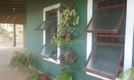 Chácara à venda 3 Quartos, 4 Vagas, 2100M², Goiabal, Pindamonhangaba - SP