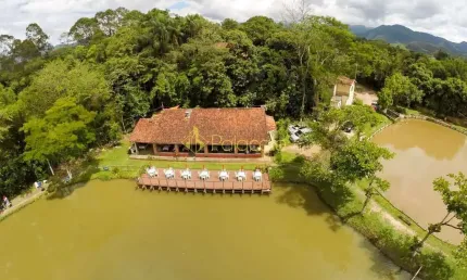 Chácara à venda 4 Quartos, 55000M², Bom Sucesso, Pindamonhangaba - SP