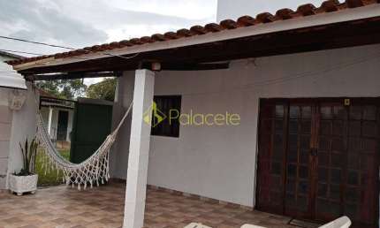 Chácara à venda 5 Quartos, 1 Suite, 3 Vagas, 1600M², Parque Shangrilá, Pindamonhangaba - SP