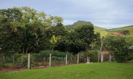 Chácara à venda 1 Quarto, 1 Suite, 6 Vagas, 3000M², Chácara São Félix, Taubaté - SP