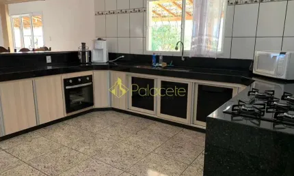 Chácara à venda 3 Quartos, 1 Suite, 3 Vagas, 1086.86M², Mandú, Pindamonhangaba - SP