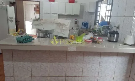 Chácara à venda 2 Quartos, 10 Vagas, 1260M², Goiabal, Pindamonhangaba - SP