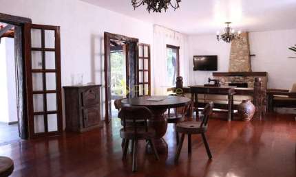 Chácara à venda 8 Quartos, 1 Suite, 11 Vagas, 10000M², Torrão de Ouro II, São José dos Campos - SP