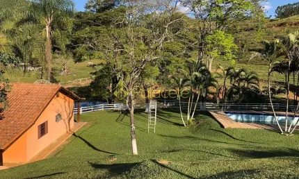 Chácara à venda 3 Quartos, 1 Suite, 110000M², Zona Rural, Roseira - SP