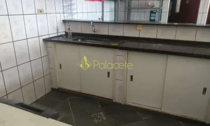 Comercial para Locação 70M², Residencial Mombaça, Pindamonhangaba - SP