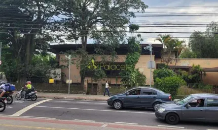 Comercial para Locação 3 Quartos, 1 Suite, 4 Vagas, 1200M², Centro, Taubaté - SP