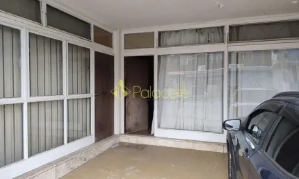 Casa com 5 quartos à venda no Centro, Pindamonhangaba 