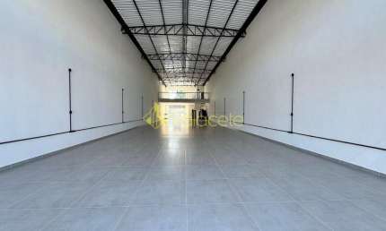 Espaço Comercial para Locação: Galpão com 397,35 m² de Área Útil, Pé Direito Alto, Salão Amplo e Lo