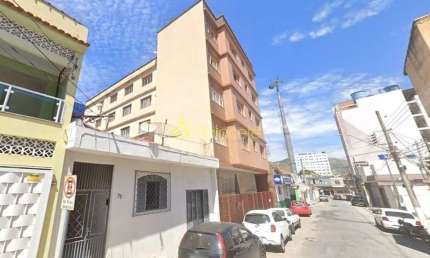 Oportunidade Única: Prédio Residencial com Projeto para Hotel de 124 Suítes e Restaurante com Vista