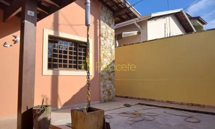 Casa para locação, com piscina no mombaça 1 próximo a pizzaria bagatela, pindamonhangaba, sp