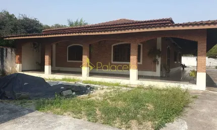 Casa com 3 quartos à venda no Crispim, Pindamonhangaba 
