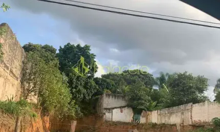 Terreno à venda no Tabaú, Pindamonhangaba 