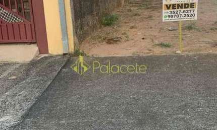 Terreno à venda com ótima topografia e localização próxima ao centro, Residencial Mombaça I, Pindam