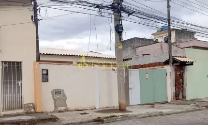 Casa com 2 quartos à venda na Chácara Tropical, Potim 