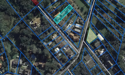 Terreno à venda na Rua Valentin Klinczak, 03, São Lourenço, Curitiba