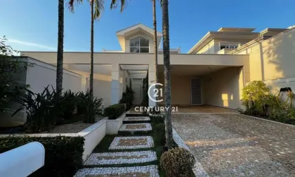 Sobrado com 4 dormitórios à venda, 317 m² por R$ 2.979.000,00 ao lado da Hípica