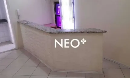 Excelente conjunto comercial, com duas entradas, em santos
